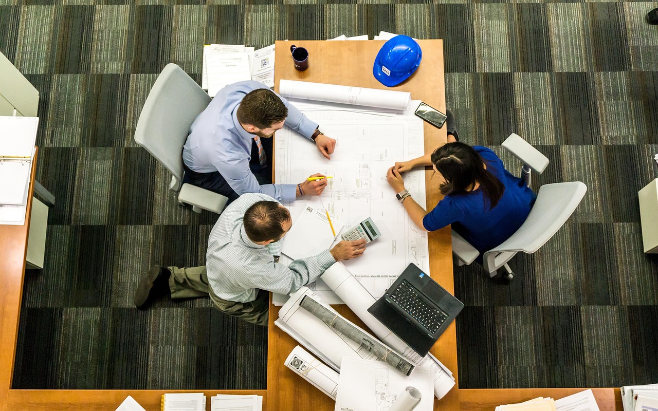 découvrez l'art du team building, une approche innovante pour renforcer la cohésion de votre équipe et améliorer la communication. grâce à des activités ludiques et collaboratives, stimulez la motivation et l'engagement de vos collaborateurs tout en atteignant vos objectifs communs.