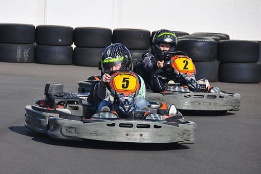Les guides de base sur la conduite d’un karting