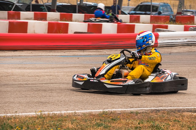 Les bases du pilotage de kart : techniques et conseils pour débutants