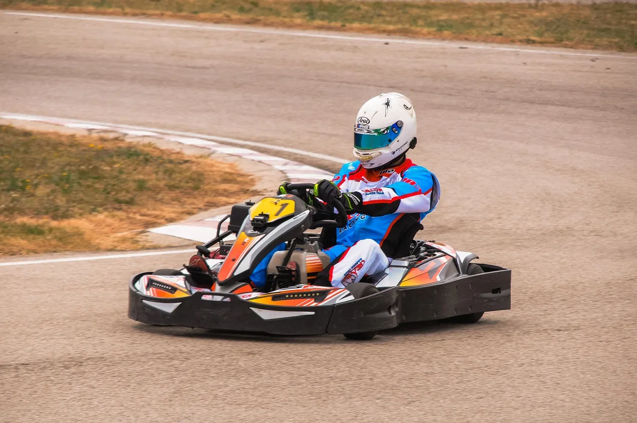Conduite kart : astuces essentielles pour débutants et passionnés en 2025