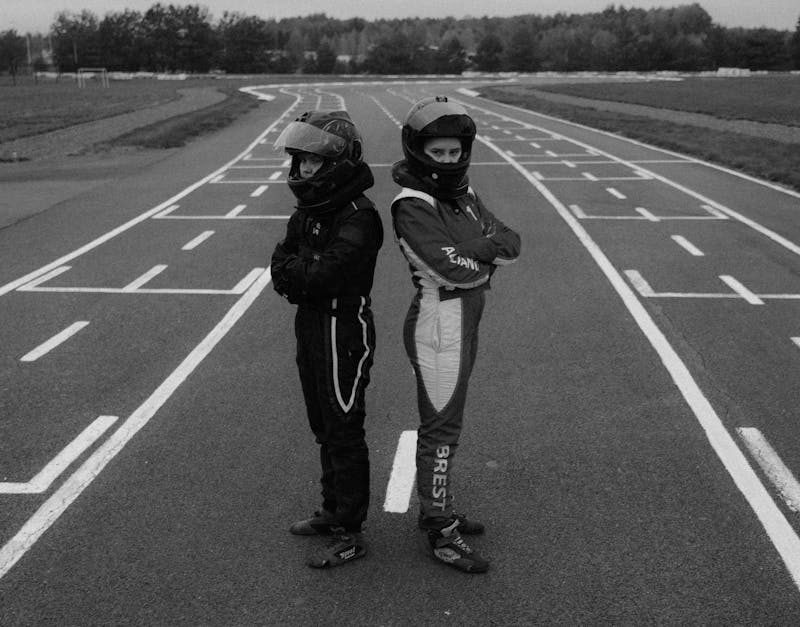 découvrez l’univers du karting : conseils, techniques, circuits incontournables et tout ce qu’il faut savoir pour débuter ou se perfectionner dans ce sport automobile accessible à tous les âges.